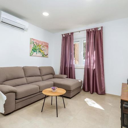 PUY Apartment Lorilu מראה חיצוני תמונה